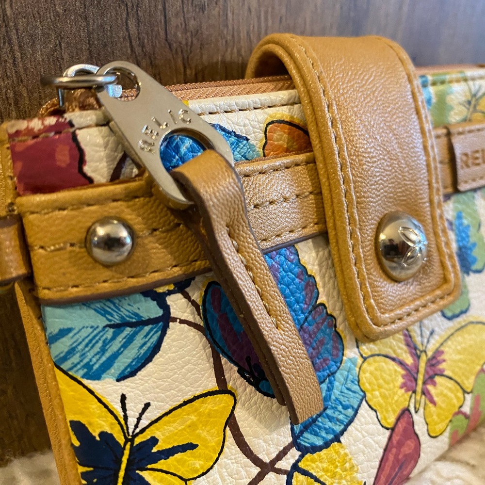 lightly used Relic wallet